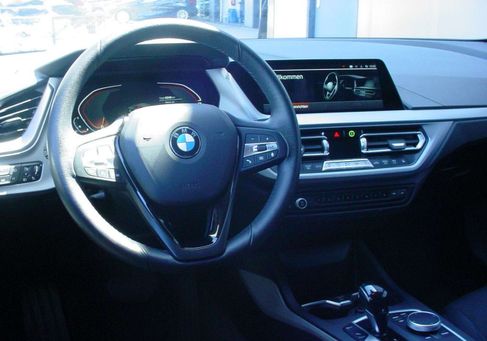 BMW 116, 2022