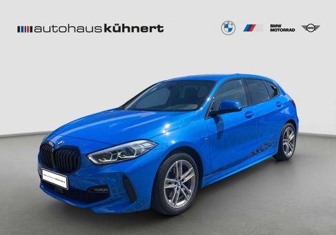 BMW 118, 2021
