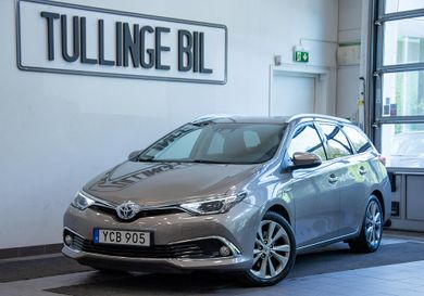 Toyota Auris Touring Sports, 2016