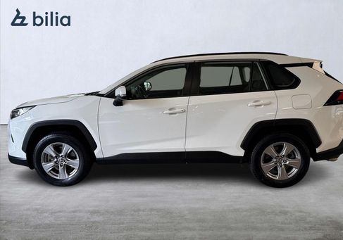 Toyota RAV 4, 2022 3