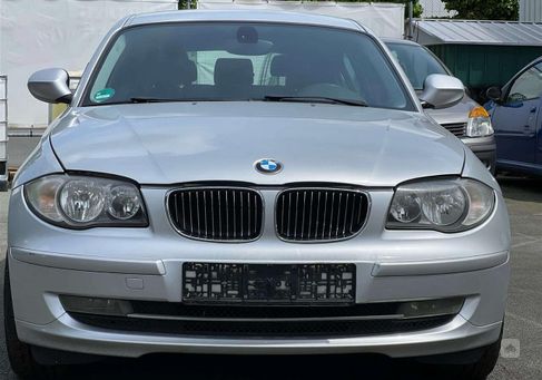 BMW 1 Serija, 2009