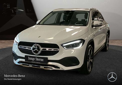 Mercedes-Benz GLA 250, 2021