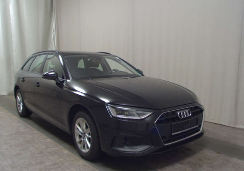 Audi A4, 2022