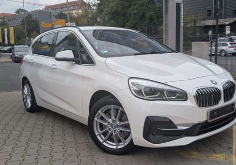 BMW 225, 2019