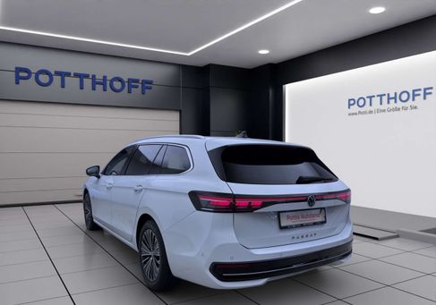 Volkswagen Passat Variant, 2024 3