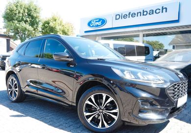 Ford Kuga, 2022