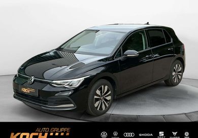 Volkswagen Golf, 2024