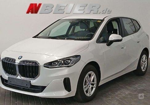 BMW 218, 2023