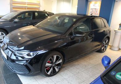 Volkswagen Golf, 2022