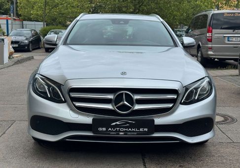 Mercedes-Benz E 220, 2018