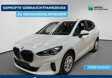 BMW 218, 2023