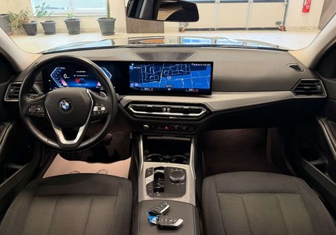 BMW 320, 2022