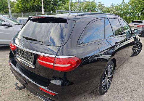 Mercedes-Benz E 220, 2019