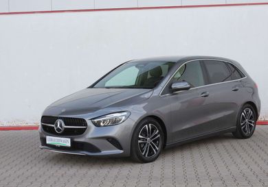 Mercedes-Benz B 180, 2024