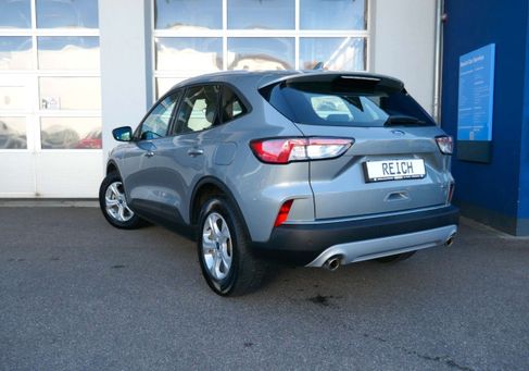 Ford Kuga, 2022