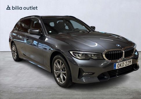 BMW 330, 2021