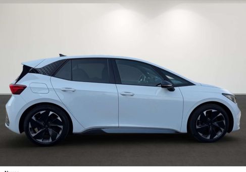 Cupra Born, 2024