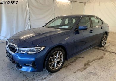 BMW 330, 2022