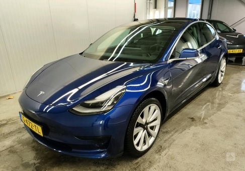 Tesla Model 3, 2019