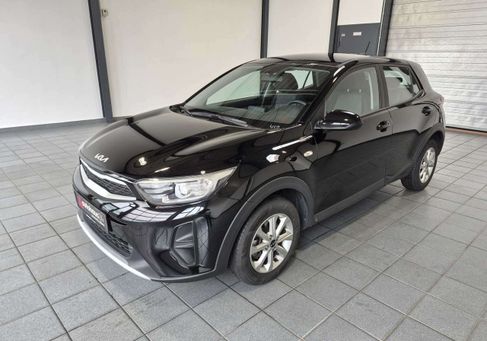 Kia Stonic, 2022 3