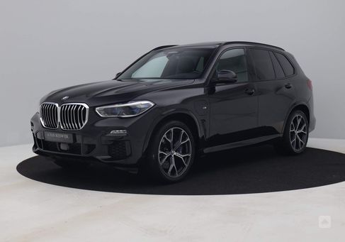 BMW X5, 2021