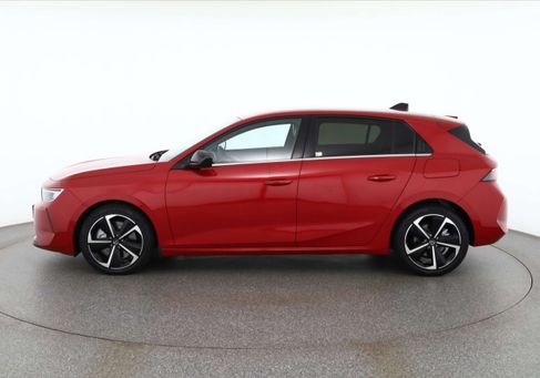 Opel Astra, 2022