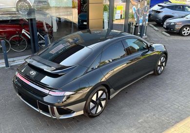 Hyundai IONIQ, 2023