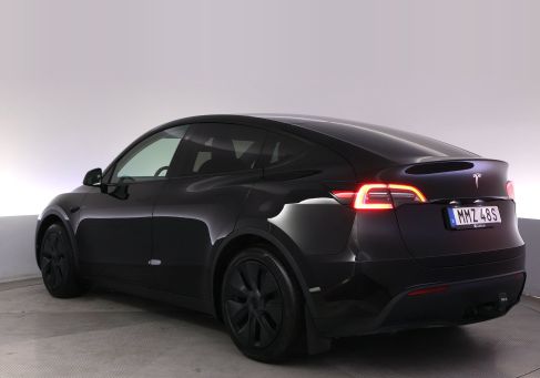 Tesla Model Y, 2024 3