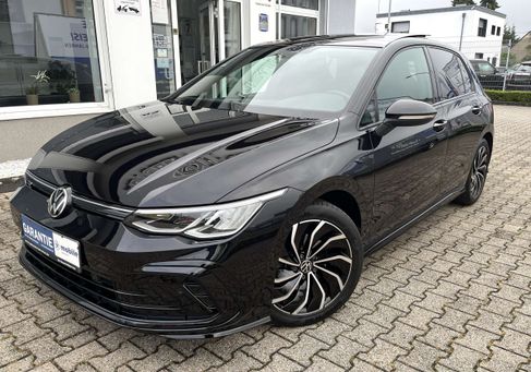 Volkswagen Golf, 2022 3