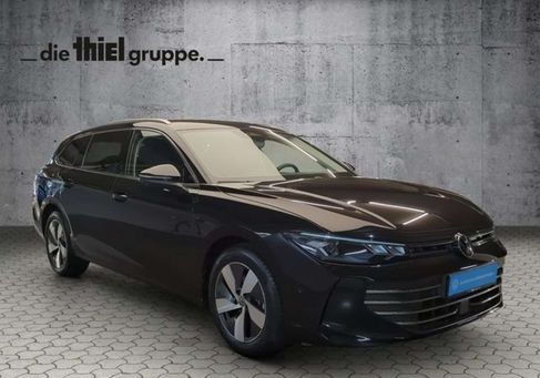 Volkswagen Passat Variant, 2025