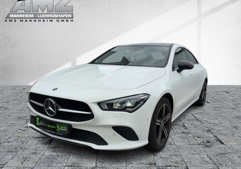 Mercedes-Benz CLA 180, 2022