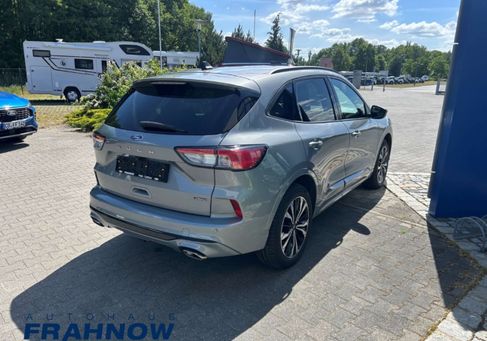 Ford Kuga, 2022