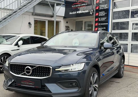 Volvo V60 Cross Country, 2020 3