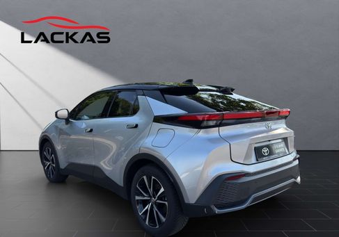 Toyota C-HR, 2025