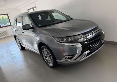 Mitsubishi Outlander, 2021