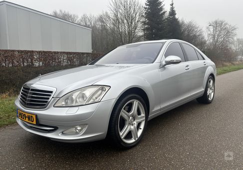 Mercedes-Benz S 500, 2005