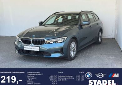 BMW 330, 2021