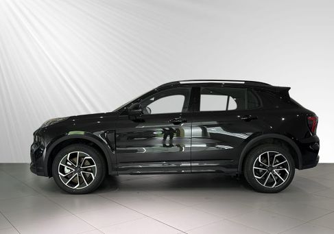 Lynk &amp; Co 01, 2025