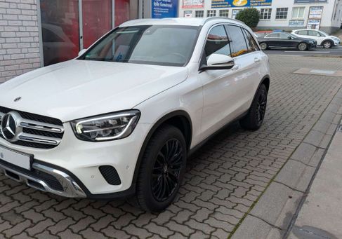 Mercedes-Benz GLC 300, 2021
