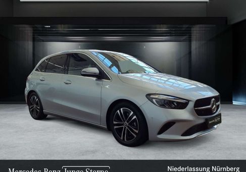 Mercedes-Benz B 200, 2025 2