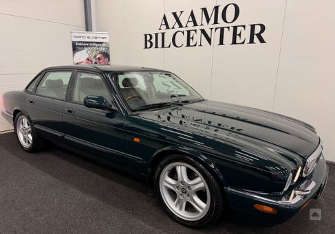 Jaguar XJ, 1998