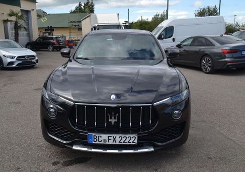 Maserati Levante, 2017