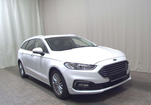 Ford Mondeo, 2021 3