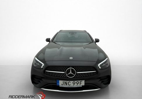 Mercedes-Benz E 300, 2023 2