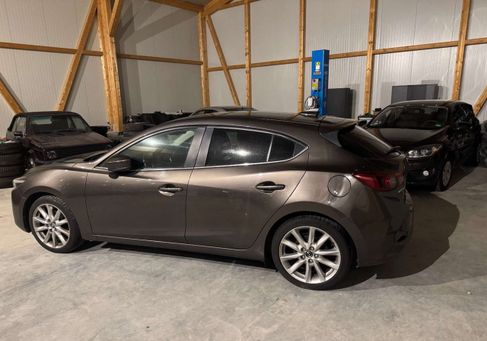 Mazda 3, 2017