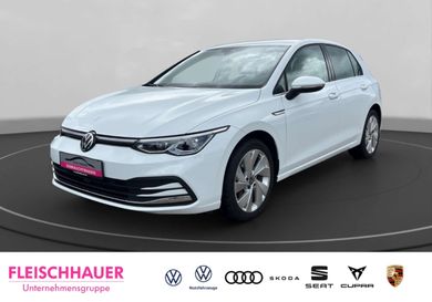 Volkswagen Golf, 2024