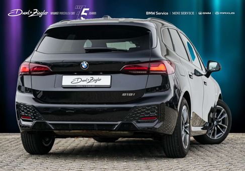 BMW 218, 2025