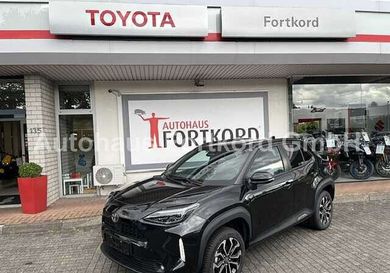 Toyota Yaris Cross, 2025