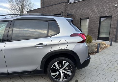 Peugeot 2008, 2020