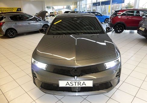Opel Astra, 2024